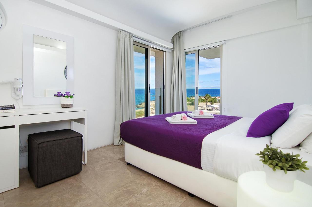 Apartment Josephine - Beachfront بروتاراس المظهر الخارجي الصورة